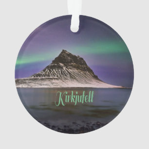 Adorno Montaña Kirkjufall en Islandia Luces del Norte