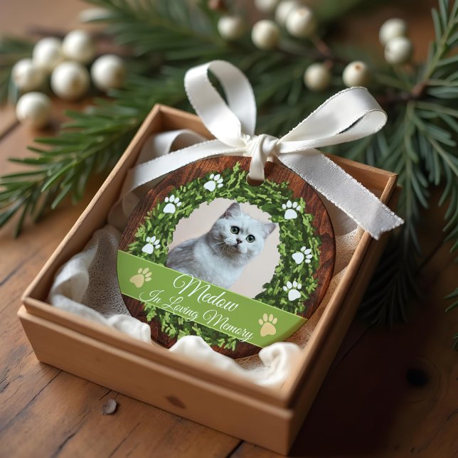 Adorno Navidades de memoria queridos Wreath Mascota Memor (Loving Memory Christmas Wreath Pet Memorial Photo Ornament)
