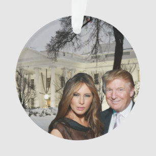 Adorno Navidades de Trump: Donald y Melania