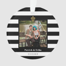 Negro y blanco raya la foto de la flor de lis