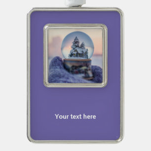 Adorno Nevada en el árbol de Navidad