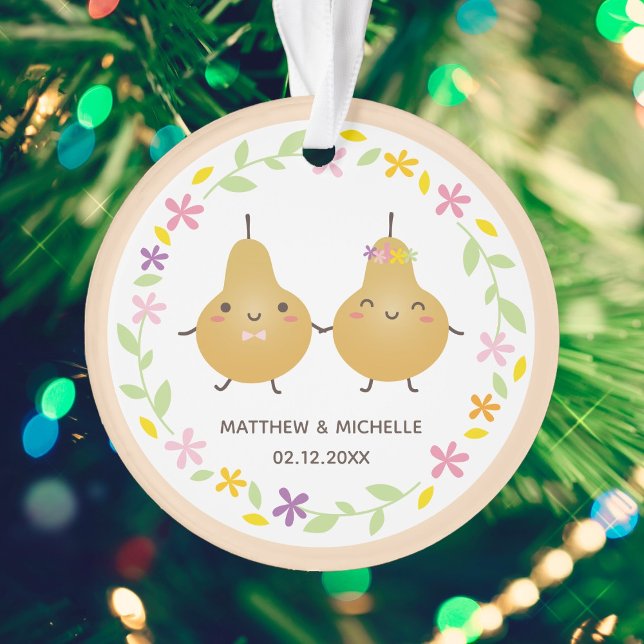 Adorno Nuestra primera Navidad juntos Perfect Pear Couple (Subido por el creador)