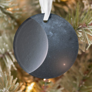 Adorno Ogle-2016-Blg-1195lb Orbita una estrella pequeña