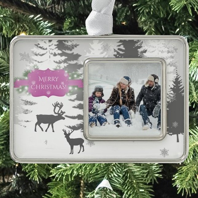 Adorno Ornamento con marco de maravilla de invierno - Mag (Magenta Winter Wonderland Framed Ornament)