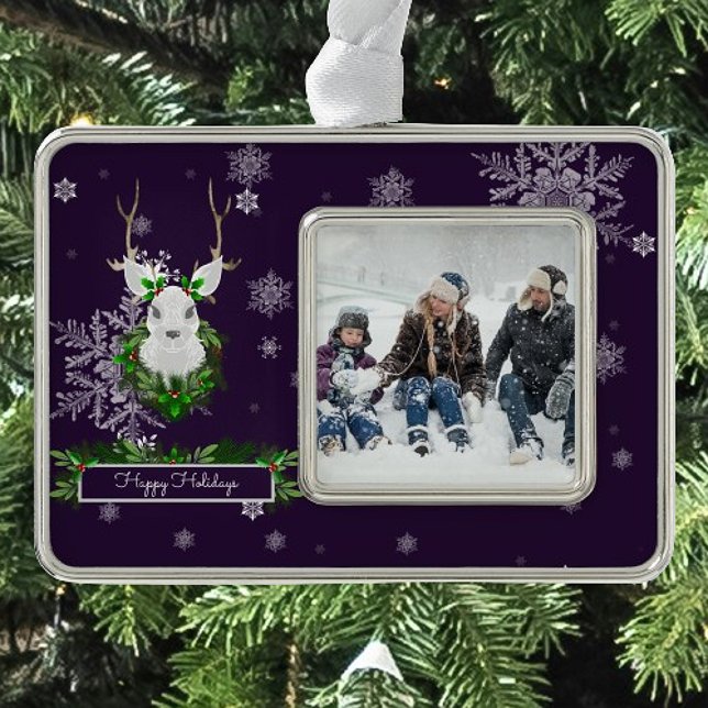 Adorno Ornamento con marco de reno púrpura (Purple Reindeer Framed Ornament)