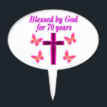 ADORNO PARA TARTA CRISTIAN PINK 70TH BIRTHDAY CROSS DISEÑN<br><div class="desc">Este cristiano y alegre de 70 años adorará celebrar cumplir 70 años con este hermoso diseño de 70 años de cruz rosa y mariposa en Tees, bolsas de té, tazas, almohadas y regalos. Delibera a su espiritual y a su Dios amando a los 70 años con un regalo de cumpleaños...</div>
