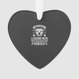 Adorno Perros y caballos liderando hombres