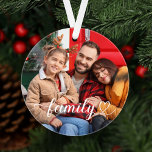 Adorno Personalizado de escritura blanca de amor familiar<br><div class="desc">El moderno y elegante ornamento de Navidad personalizado cuenta con una(s) foto(s) favorita(s) con un mínimo de diseño superpuesto de tipografía blanca "familiar" que incluye detalles floridos y cardíacos elegantes. Se puede modificar el color del texto blanco. 2 ornamento de foto frontal / posterior permite incluir una foto en la...</div>