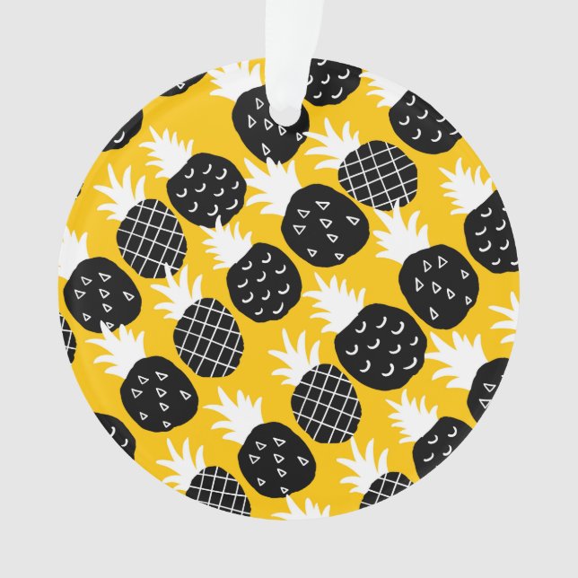 Adorno Piña negra (Anverso)