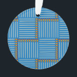 Adorno Pincel Crosshatch Red Beach Toalla<br><div class="desc">Pinceles con puntas de colores en un patrón cruzado contra un fondo rojo es un diseño único para artistas,  estudiantes de arte y profesores de regreso a la escuela,  cumpleaños y vacaciones.</div>