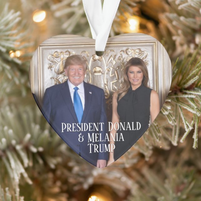 Adorno Presidente Donald Trump y Melania Elegante (Árbol)
