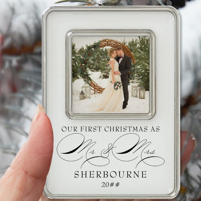 Adorno Primera Navidad como Mr. y Mrs. Calligraphy Photo (Subido por el creador)
