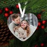 Adorno Primera Navidad como Sr. y Sra. Modern Boda Foto<br><div class="desc">El adorno de conservas de vacaciones en forma de corazón para parejas recién casadas presenta una foto boda en el frente con la frase "Primera Navidad como Sr. y Sra." y acento cardíaco en la espalda. Personalice la redacción moderna del monograma personalizado con los nombres y la fecha de boda....</div>