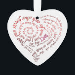 Adorno Propuesta De Compromiso<br><div class="desc">Este singular ornamento de compromiso presenta una tipografía caligráfica que dice en forma de corazón. La frase es una proclamación del amor y un llamado a hacer que el amor sea vinculante a través del matrimonio. El prefacio de una propuesta. Una vez leída, haz la pregunta! El dicho dice: "ahora...</div>
