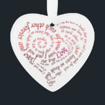 Adorno Propuesta De Compromiso<br><div class="desc">Este singular ornamento de compromiso presenta una tipografía caligráfica que dice en forma de corazón. La frase es una proclamación del amor y un llamado a hacer que el amor sea vinculante a través del matrimonio. El prefacio de una propuesta. Una vez leída, haz la pregunta! El dicho dice: "ahora...</div>