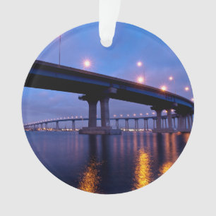 Adorno Puente Coronado en el atardecer