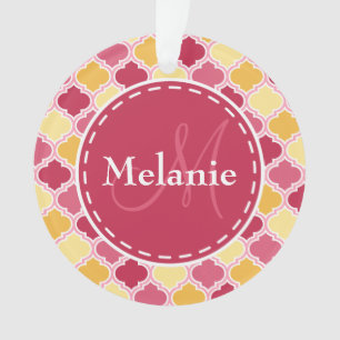 Adorno Quatrefoil amarillo rosa monogramado