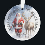 Adorno Reno de Santa Vieja Personalizado<br><div class="desc">Este ornamento con temática de Navidades presenta Santa con reno vintage y texto de personalizable es un adorno perfecto para cualquier árbol de Navidad. Usted puede cambiar fácilmente su apellido y el año para hacer de este adorno único su.</div>
