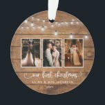 Adorno Rustic First Christmas Sr. Mrs Collage de fotos Li<br><div class="desc">Primera Navidad Rústica Sr. Sra. Collage de fotos Luces Ornamento Cerámico - Qué hermosa manera de recordar su primera Navidad como Sr. y Sra. Recordará esta época especial cada año. Cada año cuando decore su árbol de Navidad. Ornament haría un regalo para ser valorado por los años venideros. El adorno...</div>
