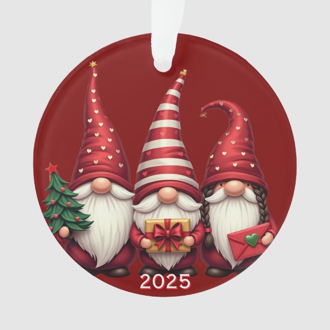 Adorno Three Gnomes 2025 Christmas  (Anverso)