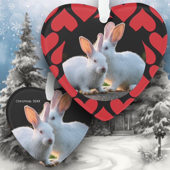 Adorno Two White Rabbits with Red Hearts Holiday (Subido por el creador)