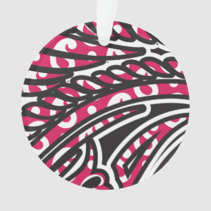 Adorno Un diseño paisajístico decorativo con un rojo inte