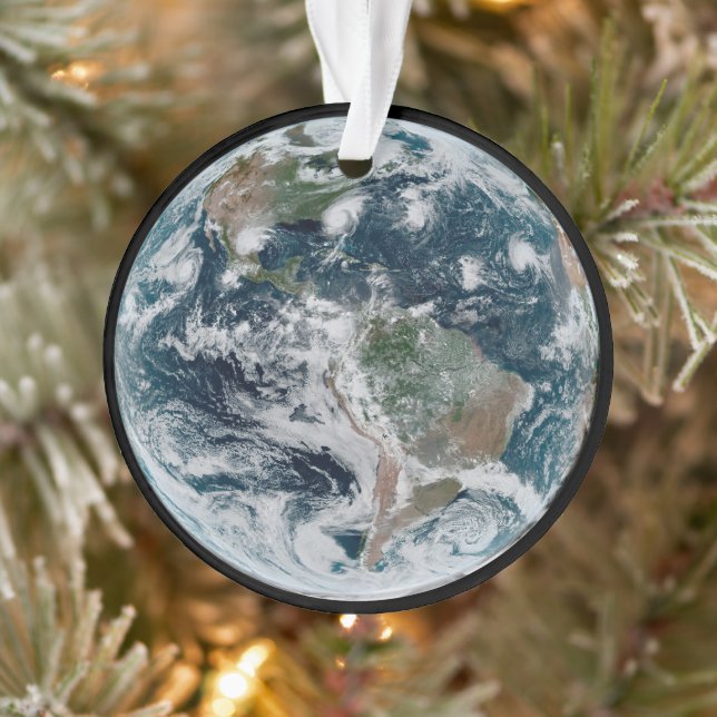 Adorno Una Cadena Perdida De Ciclones Tropicales (Árbol)