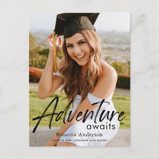 Adventure Awaits Photo Graduation Invitación (Anverso)