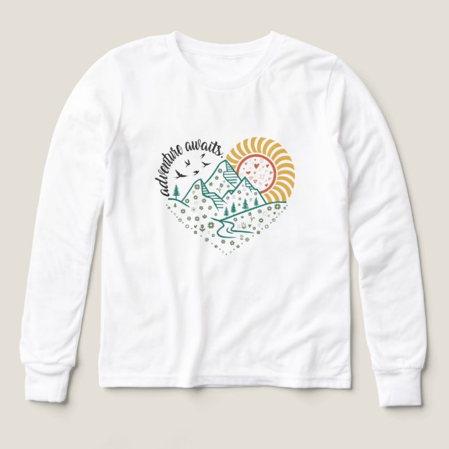 Adventure Awaits – Retro Mountain & Sun Nature (Diseño frontal)
