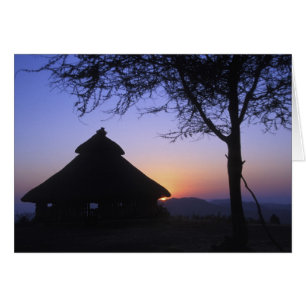 África, Etiopía, región del río Omo, puesta del so