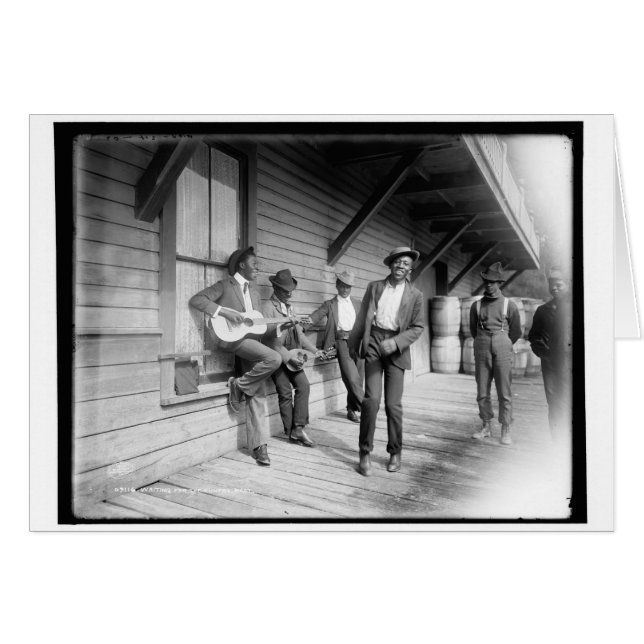 Afroamericanos esperando el barco c1902 (Anverso (Horizontal))