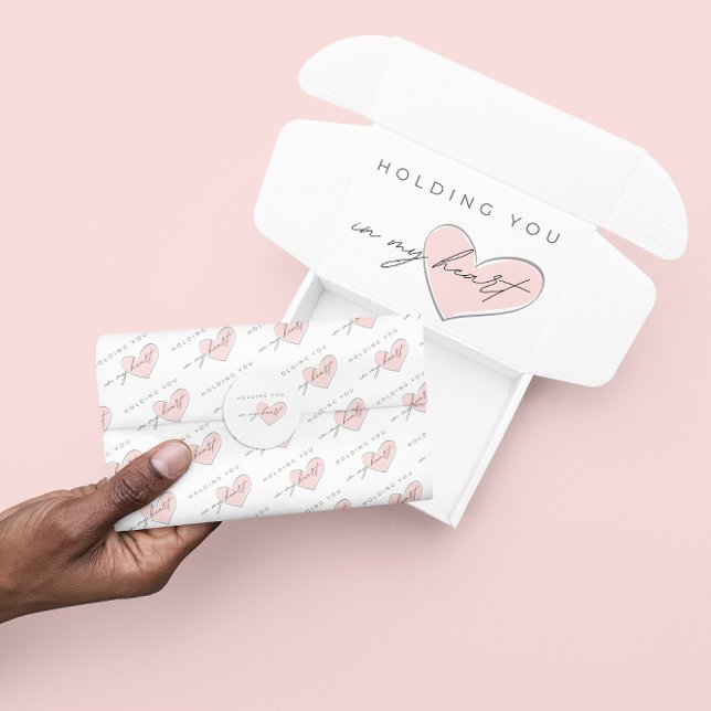 Agarrándote En Mi Papel Del Tejido Del Corazón (Send sympathy with this, "Holding you in my heart" tissue paper! Matching collection available! )