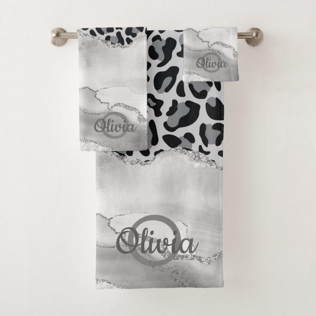 Agata Blanca Moderna con Estampado de Leopardo y M (In situ)