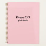 Agenda 2023 semanal rosa<br><div class="desc">¡Su compañera más importante para un año académico organizado! Manténgase al frente de la clase y brisa durante el año académico con nuestro meticulosamente diseñado Planificador de Lecciones Maestras 2023-2024. Diseñado con los educadores en mente, este amplio planificador ofrece la combinación perfecta de funcionalidad, estilo y conveniencia para empoderar a...</div>