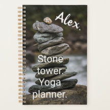 Alex. Torre de piedra. Personalizar el yoga