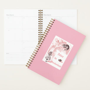 Agenda Alicia vieja con tema rosado en un Fiesta de té de