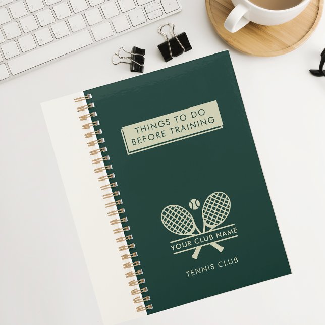 Agenda Añadir el nombre del club de tenis Elegan a los ju (Lawn Tennis Club Rackets and Ball Motif Small Journal Notebook)