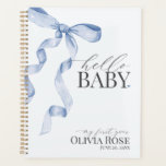 Agenda Blue Coquette Bow Chica Baby Gito My First Year<br><div class="desc">Eleva tu ducha de bebé con esta decoración Fiesta de Coquette Blue Bow. Este diseño atemporal añade un toque de elegancia y encanto a cualquier evento, con un arco muy bien hecho y adornado con delicados tonos azules. Esta colección impresionará a sus invitados y creará recuerdos duraderos y será perfecta...</div>