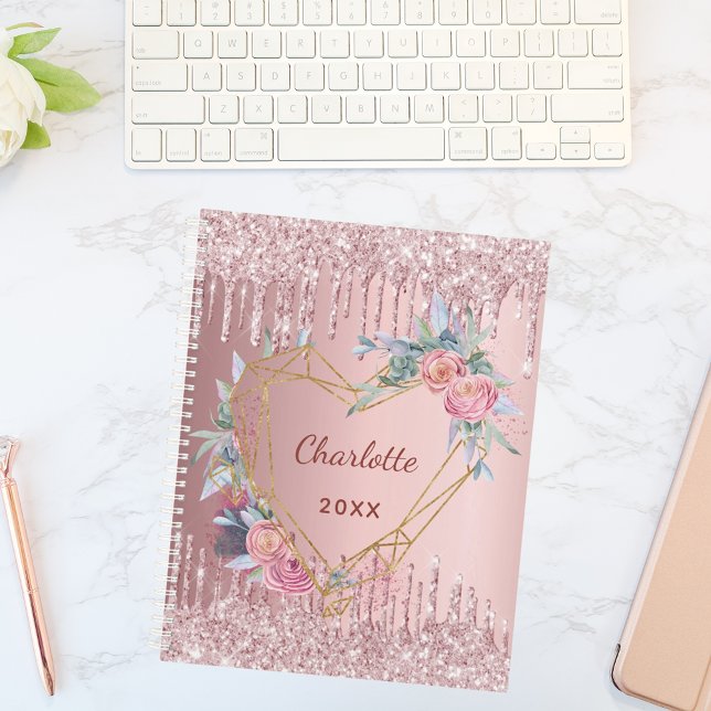 Agenda Blush pink glitter floral name geo 2023 (Subido por el creador)