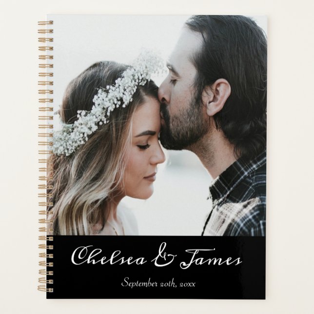 Agenda Boda de caligrafía fotográfica elegante y negra (Anverso)