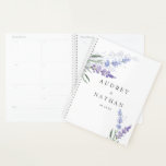 Agenda Boda floral de lavanda de color acuático romántico<br><div class="desc">Lavanda de color romántico plantador de bodas florales. Coincidiendo con los elementos de esta colección.</div>