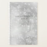 Agenda Bokeh plateado moderno<br><div class="desc">Modernas luces de bokeh brillantes de plata y blanco,  planificador personalizado. El color del texto y el estilo de fuente se pueden personalizar.</div>