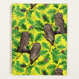 Agenda Búhos en el bosque sobre amarillo limón