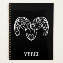 Cabra/oveja tribal negra y blanca