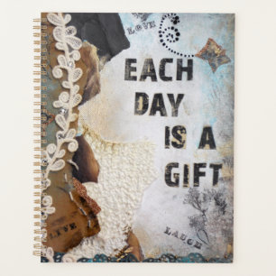 Agenda Cada Día Es Un Regalo