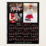 Agenda Calendario mensual de 2025 Año Personalizado negro<br><div class="desc">Celebre 2025 con este clásico planificador de calendario de collage de fotos. En el interior, estos planificadores tienen páginas para que usted organice sus semanas y meses. Con la adición de la hermosa portada del calendario anual, podrás ver todo el año de un vistazo, además de disfrutar de 9 de...</div>