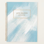 Agenda Cepillo moderno sacude agua azul<br><div class="desc">Este portátil elegante y personalizado presenta pinceladas modernas de pincel pintado en azul claro / agua y blanco. Fácil de personalizar con su propio texto para cualquier uso! Para consultas de diseño o productos,  por favor contacte conmigo (Tracey) en orabellaprints@outlook.com.</div>