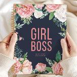 Agenda Chica Boss | Naval Y Floral Rosa Personalizada<br><div class="desc">Empoderar su planificación con este "jefe Chica" de la marina y planificador floral rosa personalizado. Diseñado para mujeres que asumen sus funciones de liderazgo, este planificador combina el diseño de las obras de arte floral con la funcionalidad práctica. La marina de moda y el color rosa le aportan un toque...</div>