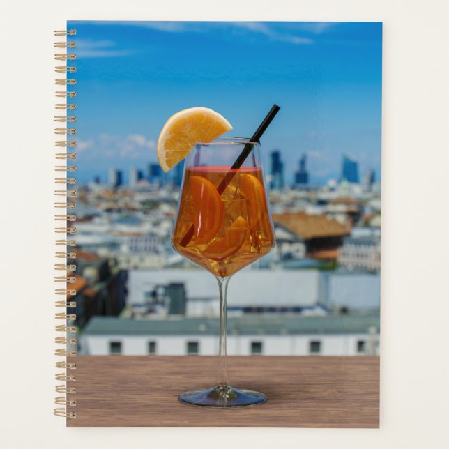 Agenda Cóctel Spritz en una mesa con vistas a Milán (Anverso)