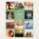 Agenda Collage de fotos personalizado Instagram Elegante<br><div class="desc">Este lindo y moderno, amigable planificador de collage de fotos en Instagram sobre un polvoriento fondo verde tiene espacio para tu nombre personalizado así como para tu profesión o el nombre de la escuela. Personalizar con tus fotos favoritas y comienza el año con un planificador personalizado. Espacio para 11 fotos...</div>